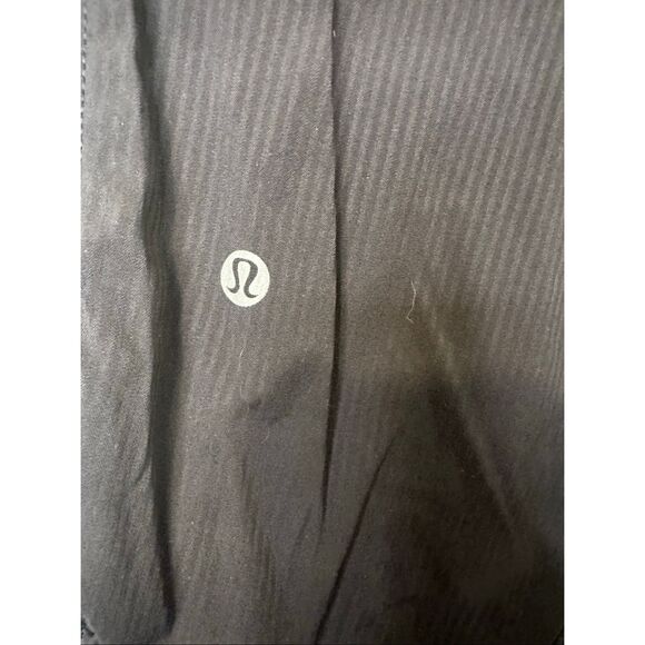 Lululemon Dance Studio Mid-Rise Cropped Black Pant, size 6 - Picture 7 of 9